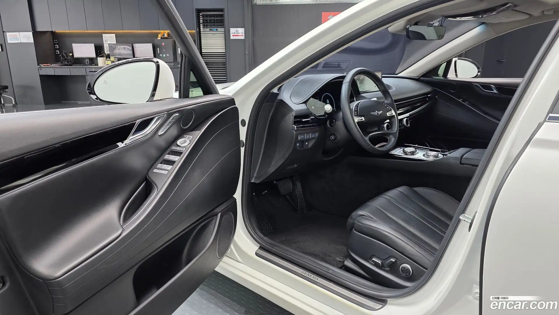 G80 Genesis 2023.9-INNER-010