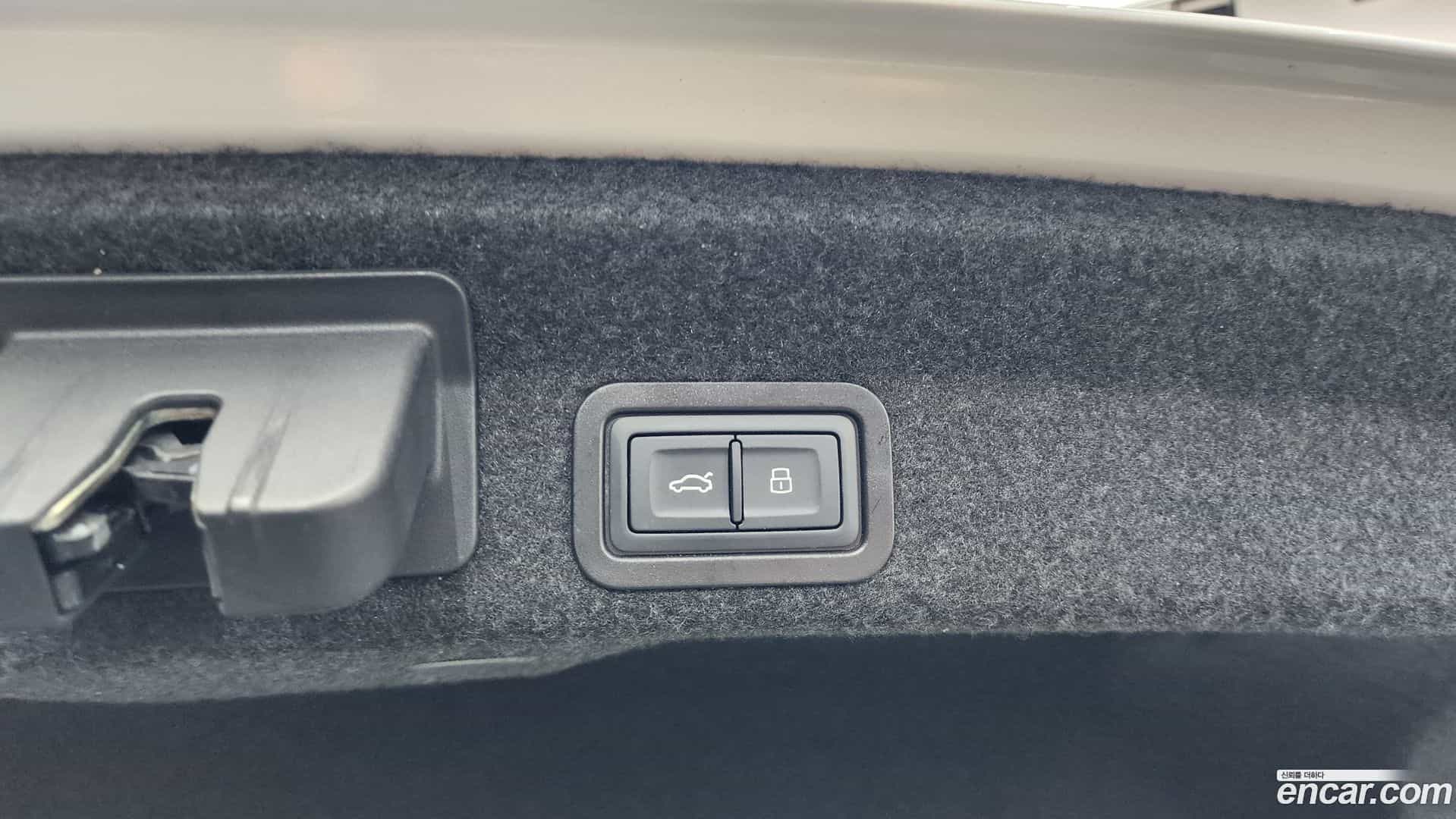 A6 Audi 2021.1-OPTION-023