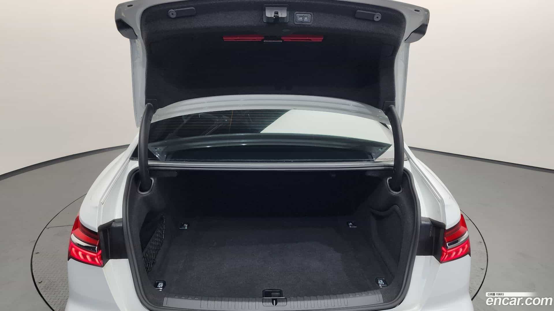 A6 Audi 2021.1-OPTION-024