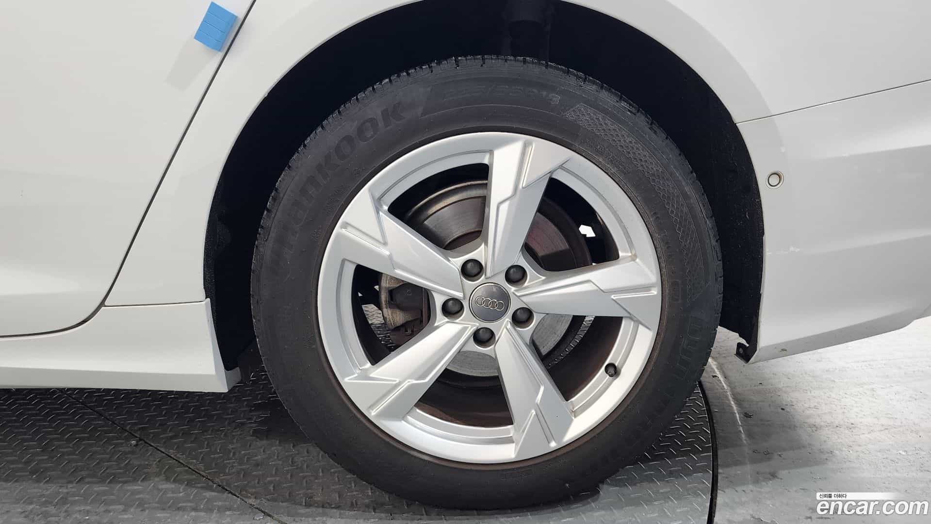 A6 Audi 2021.1-OUTER-031