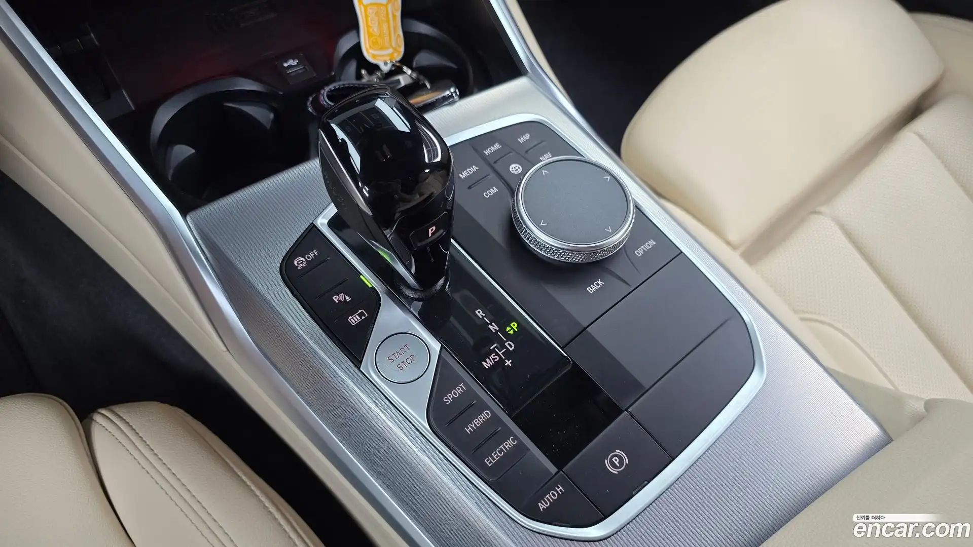 3-Series BMW 2022.4-INNER-009