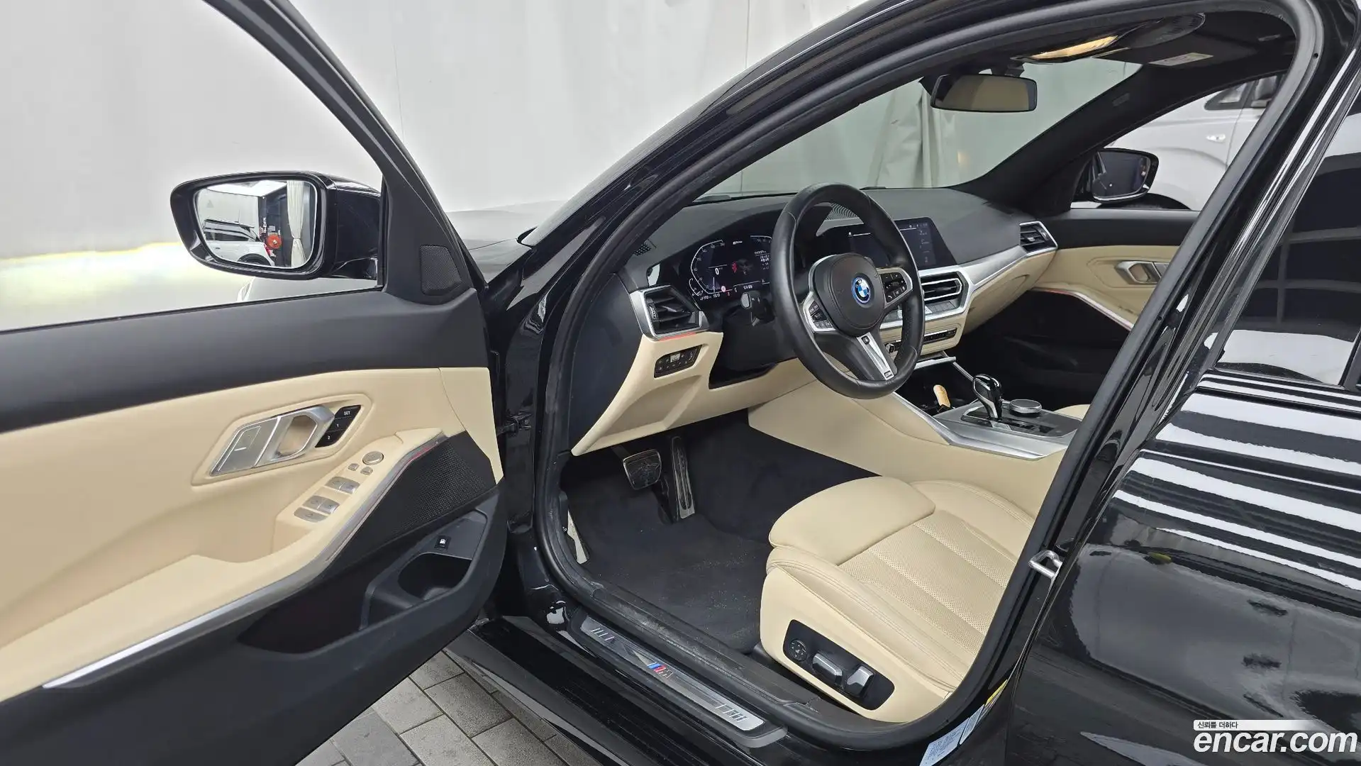 3-Series BMW 2022.4-INNER-010