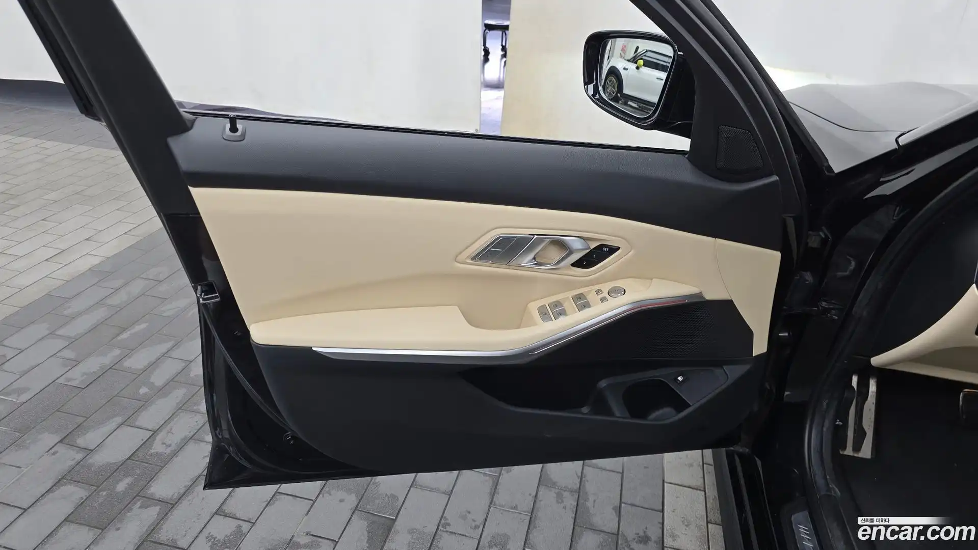 3-Series BMW 2022.4-INNER-034