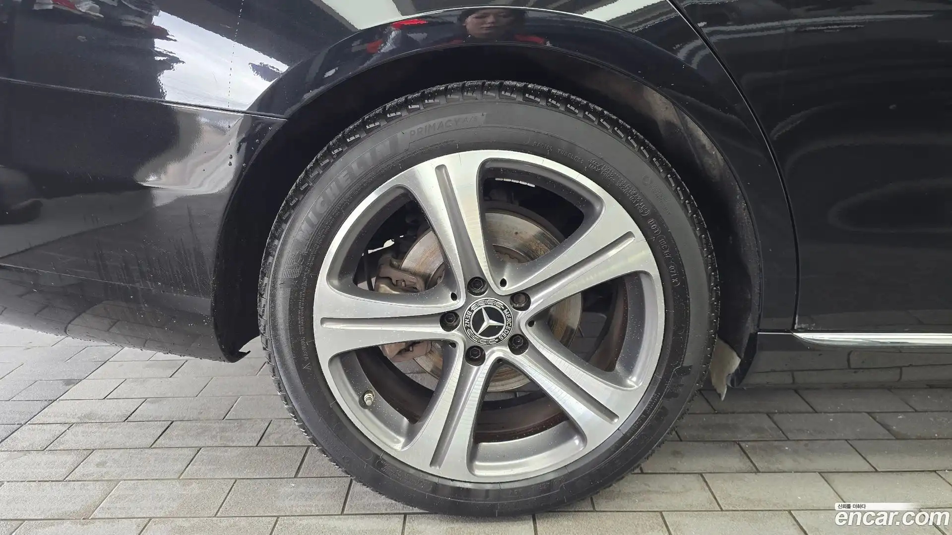 E-Class Mercedes-Benz 2019.9-OUTER-005