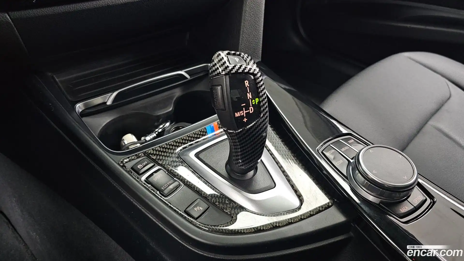 3-Series BMW 2017.7-INNER-009