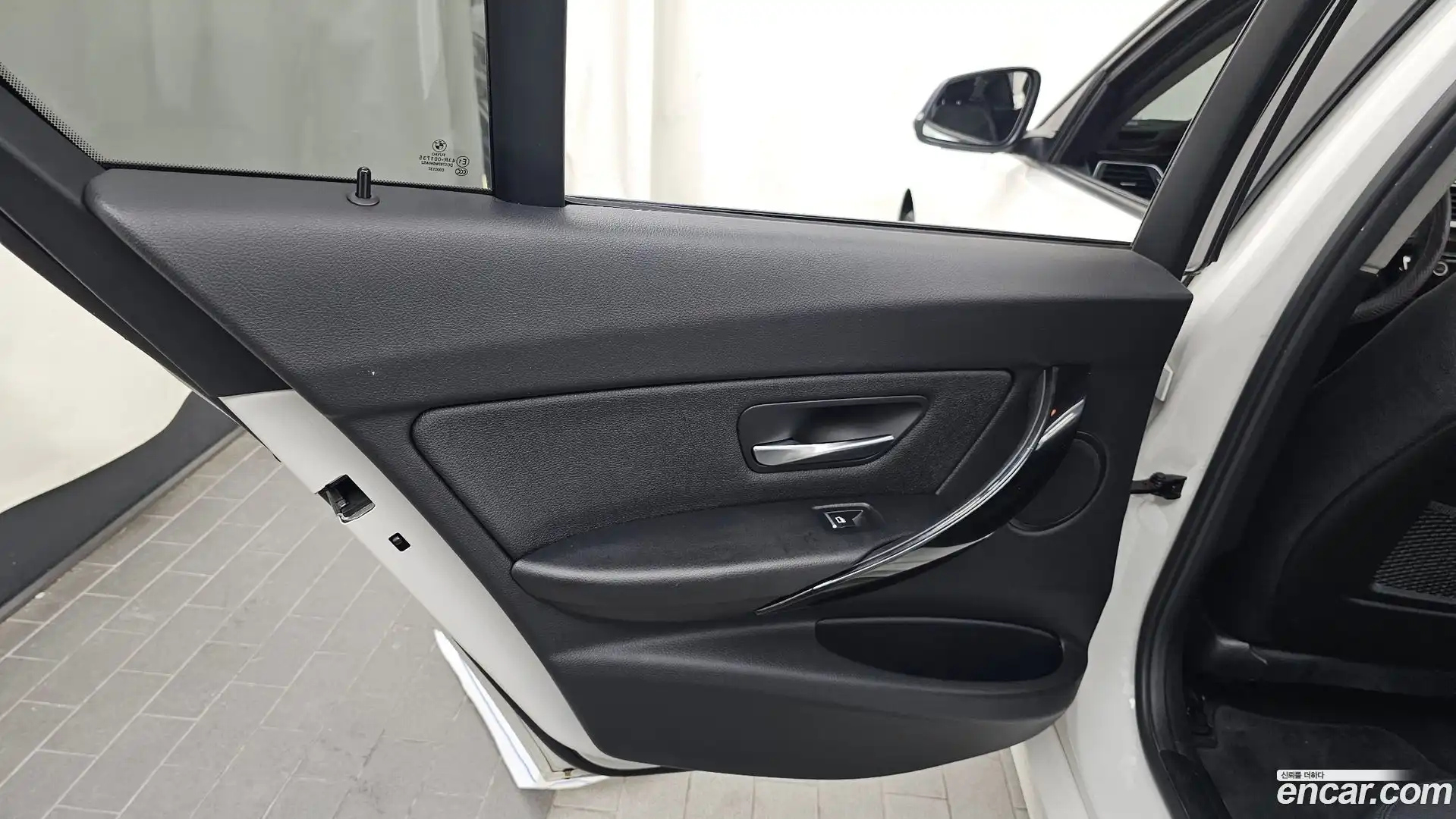 3-Series BMW 2017.7-INNER-035