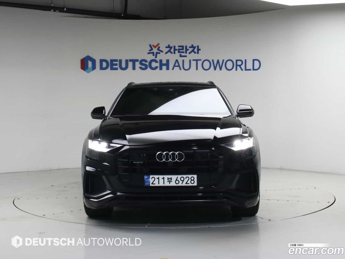 Q8 Audi 2023.11-OUTER-003