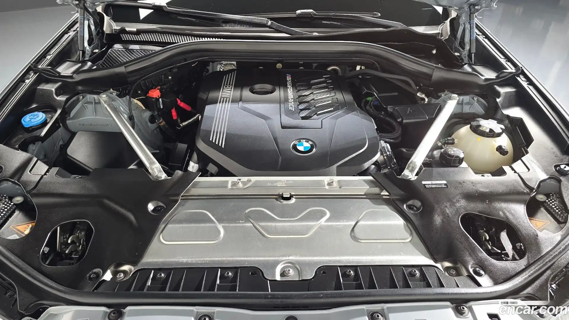 X4 BMW 2025.3-OUTER-006