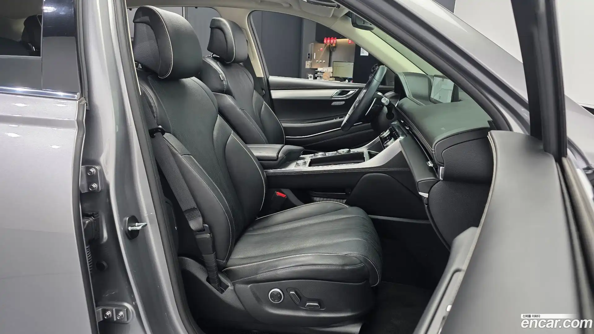 GV80 Genesis 2023.3-OPTION-015