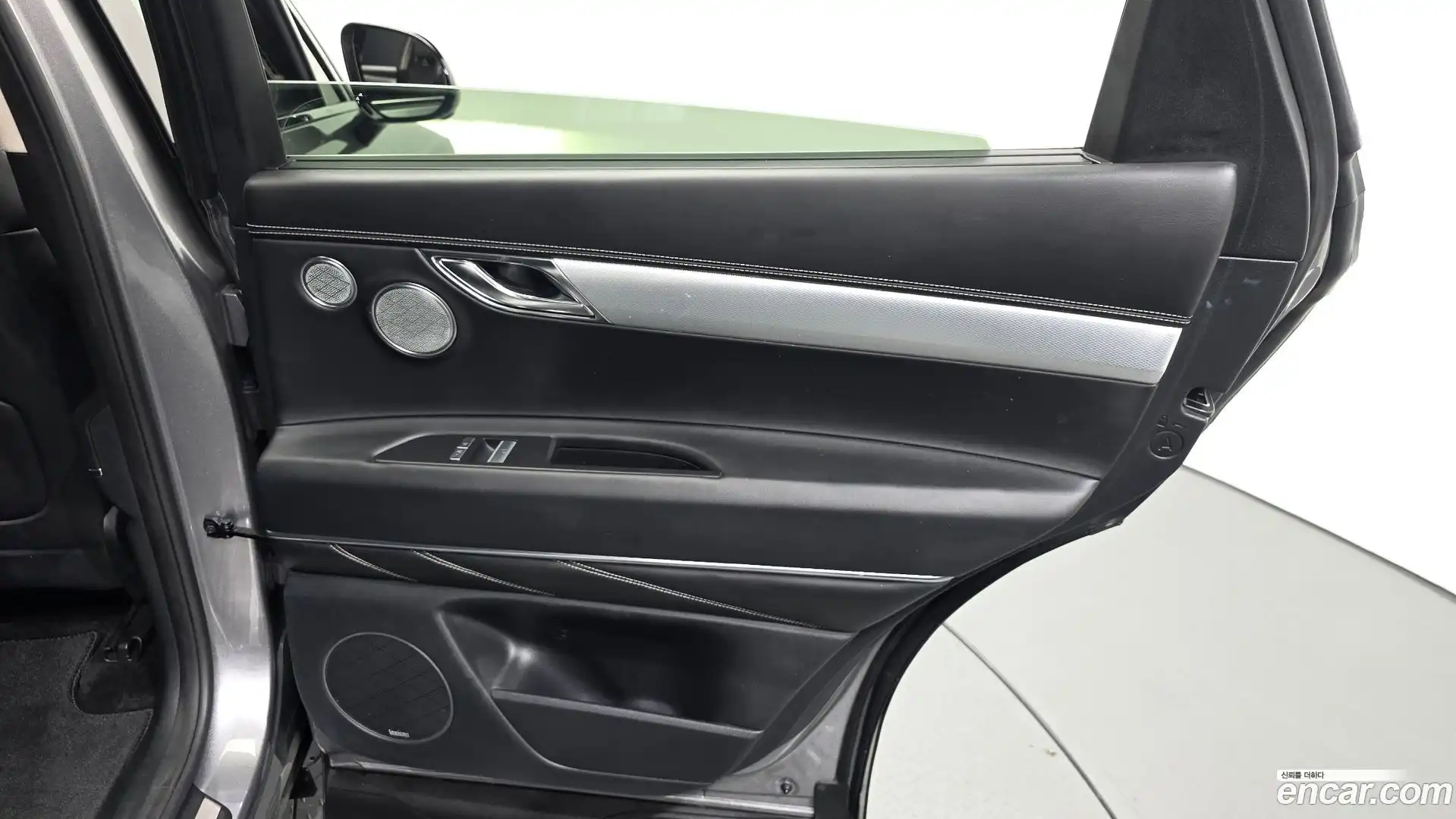 GV80 Genesis 2023.3-INNER-035