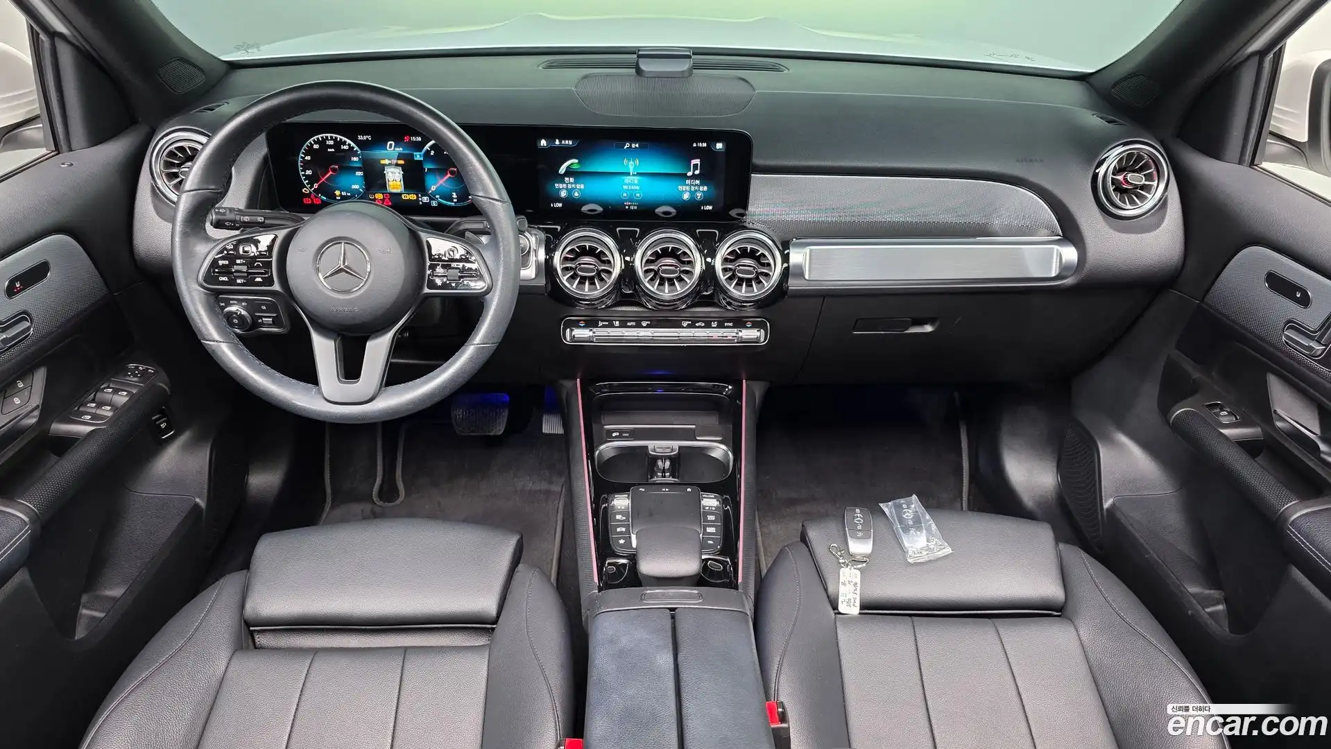 GLB-Class Mercedes-Benz 2021.9-INNER-007