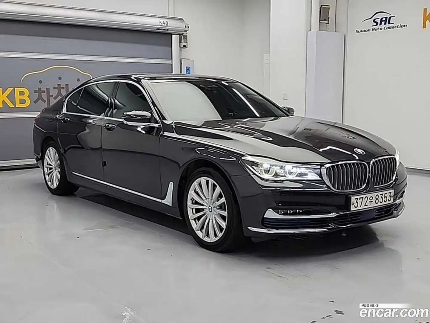 7-Series BMW 2015.9-OUTER-004