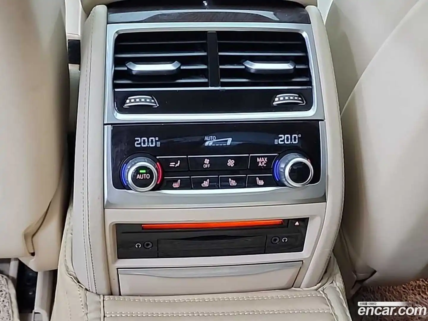 7-Series BMW 2015.9-OPTION-017