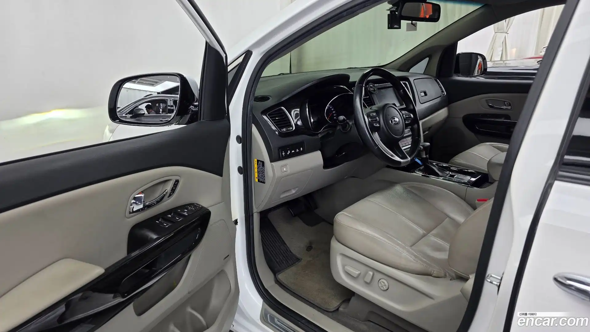 Canival Kia 2019.4-INNER-010
