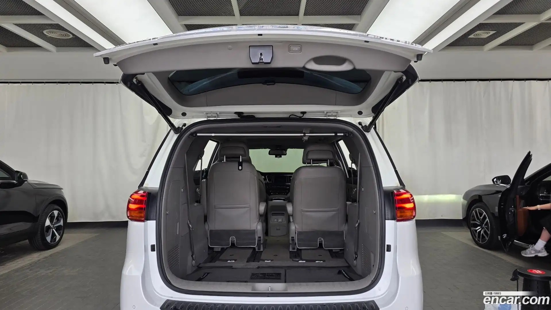 Canival Kia 2019.4-OPTION-024