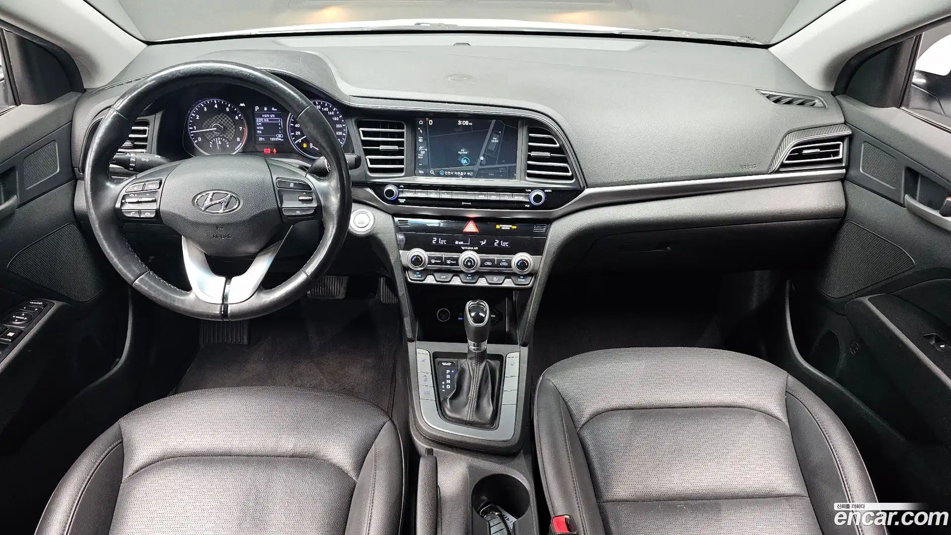 AVANTE Hyundai 2020.0-INNER-007