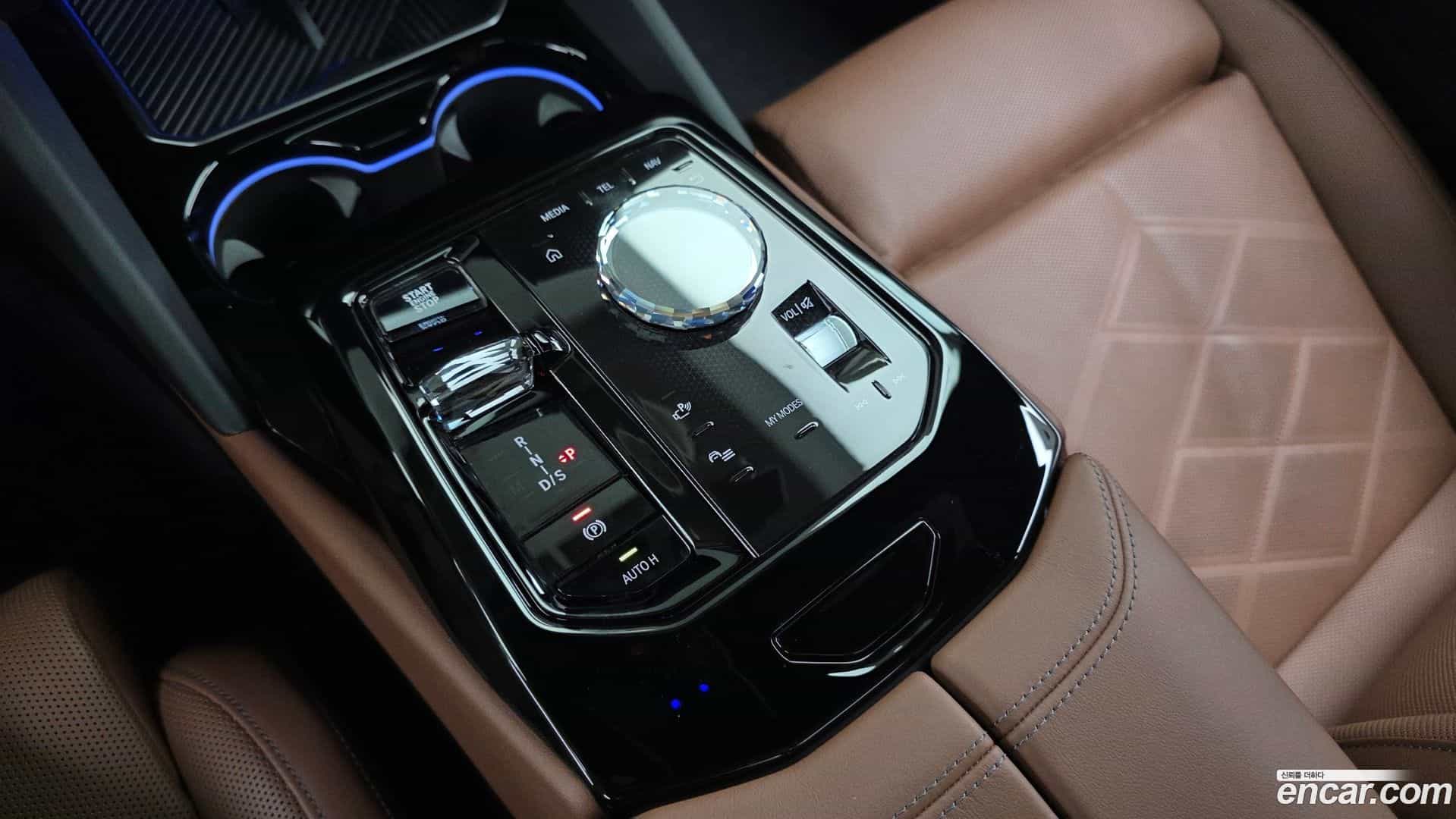 5-Series BMW 2024.4-INNER-009