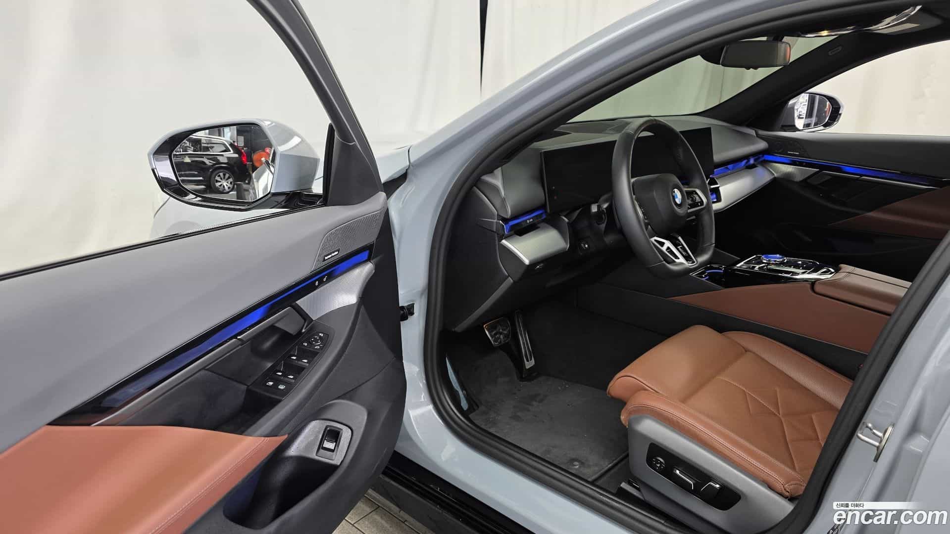 5-Series BMW 2024.4-INNER-010