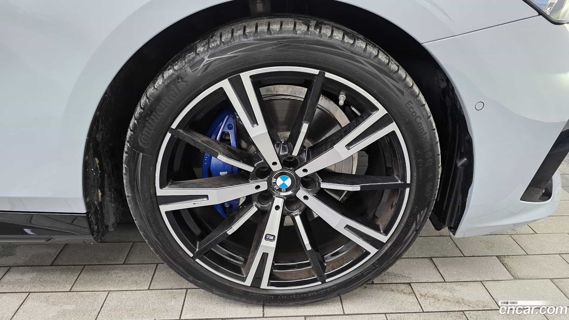 5-Series BMW 2024.4-OUTER-031