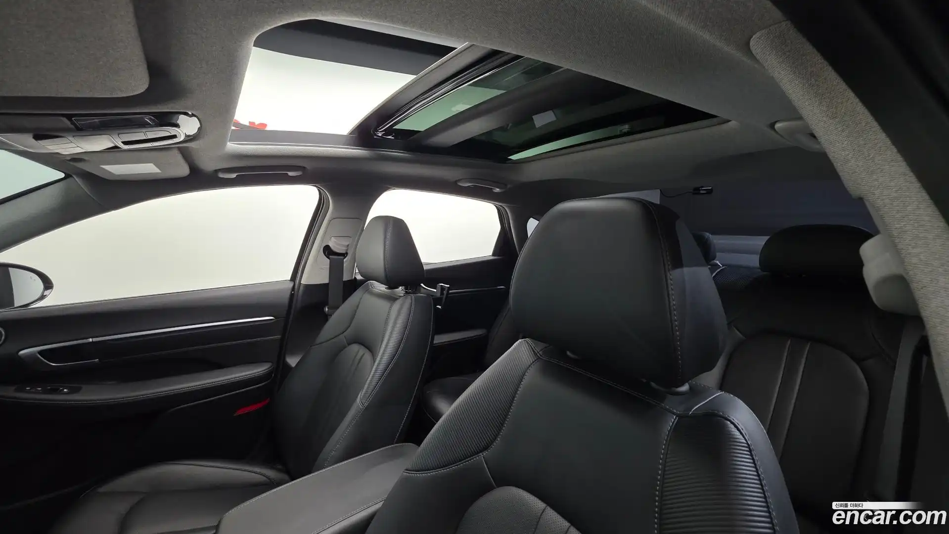 Sonata Hyundai 2021.10-OPTION-015