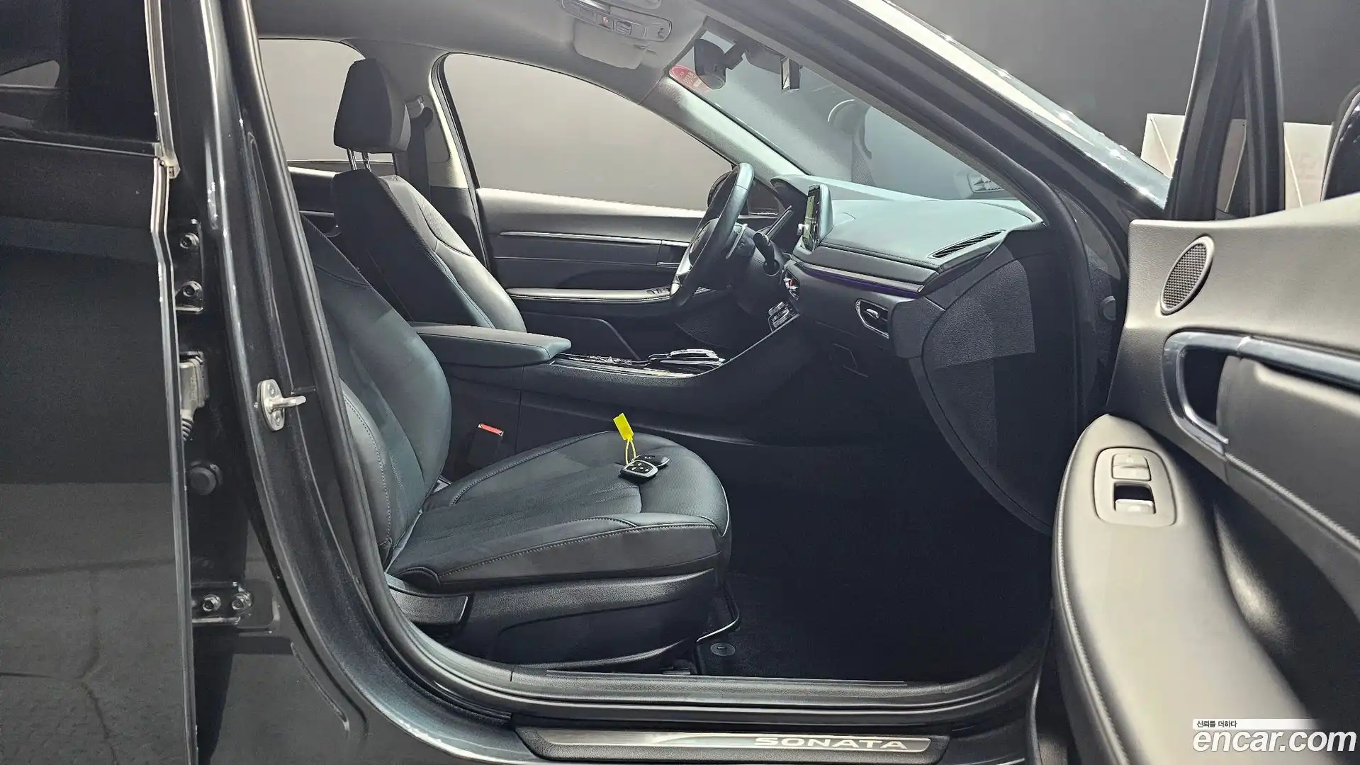 Sonata Hyundai 2022.8-INNER-036