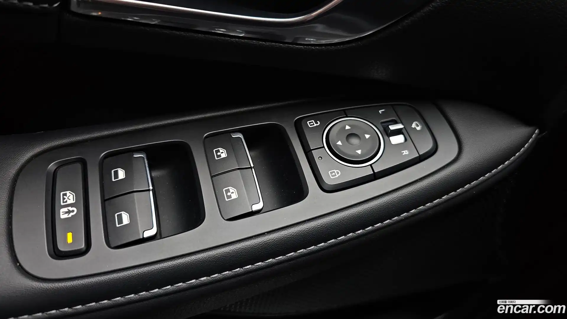 Sonata Hyundai 2022.8-OPTION-041