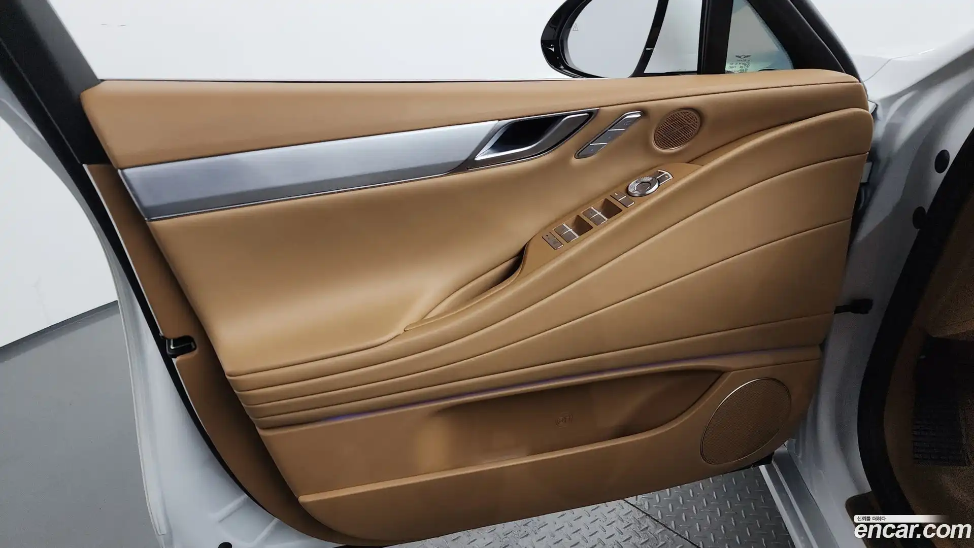 G80 Genesis 2024.9-INNER-034