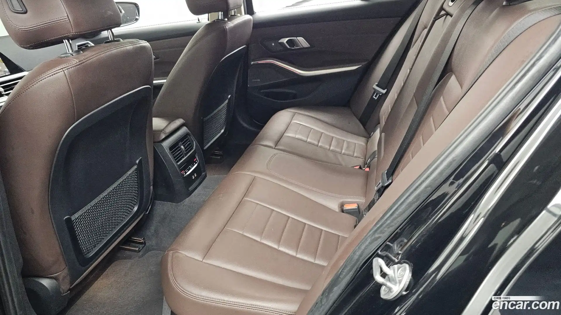 3-Series BMW 2021.2-INNER-036