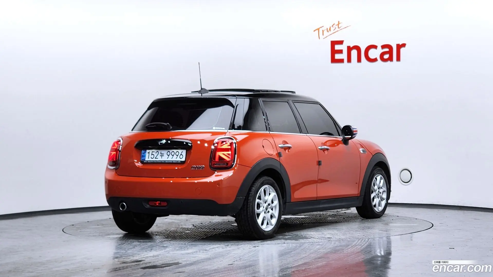 Main__Slider__Photo:Cooper Mini 2021.3-1