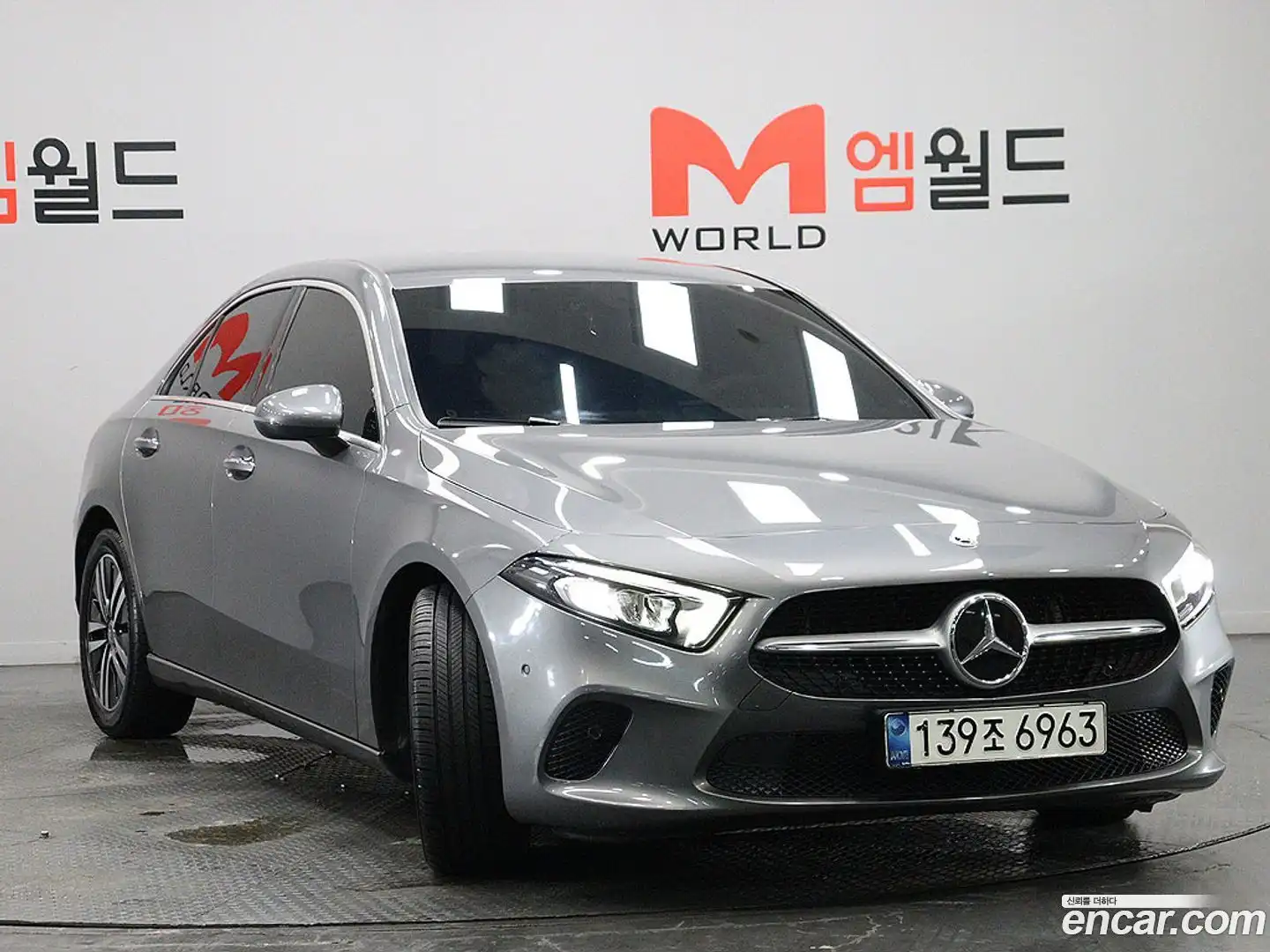 A-Class Mercedes-Benz 2021.0-OUTER-002