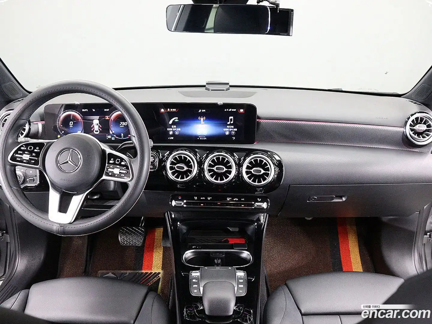 A-Class Mercedes-Benz 2021.0-INNER-007