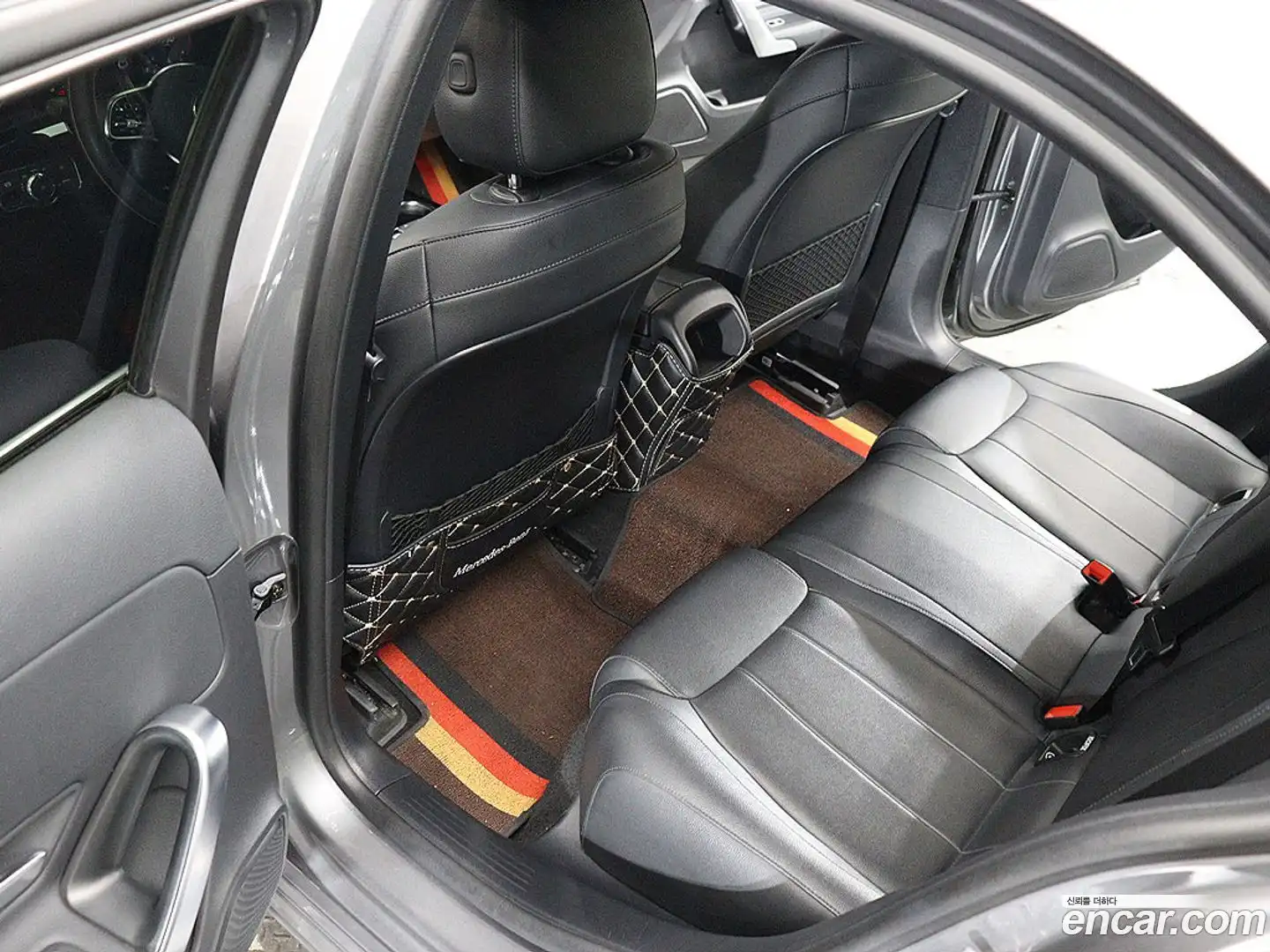 A-Class Mercedes-Benz 2021.0-OPTION-020