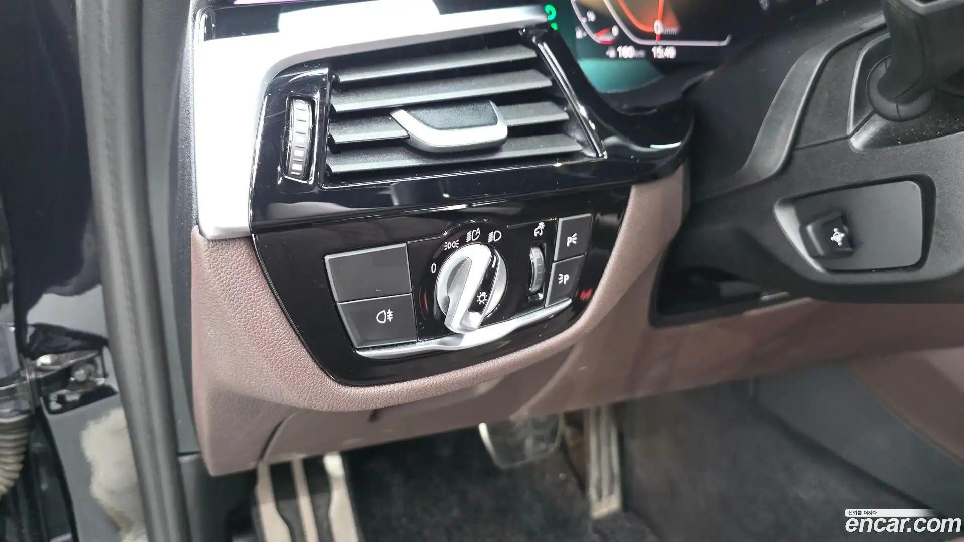 5-Series BMW 2023.6-OPTION-040
