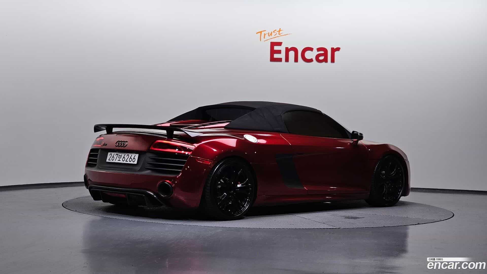 R8 Audi 2013.5-OUTER-002