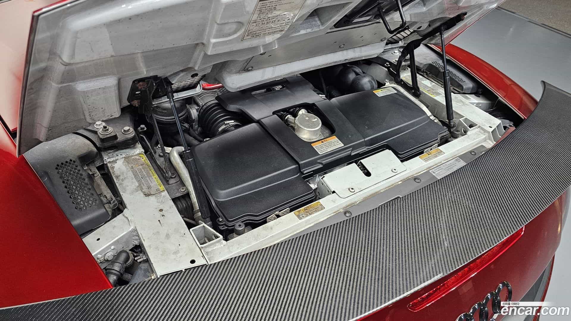 R8 Audi 2013.5-OUTER-006