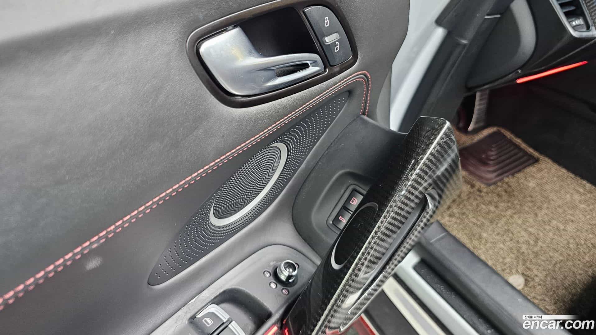 R8 Audi 2013.5-OPTION-020