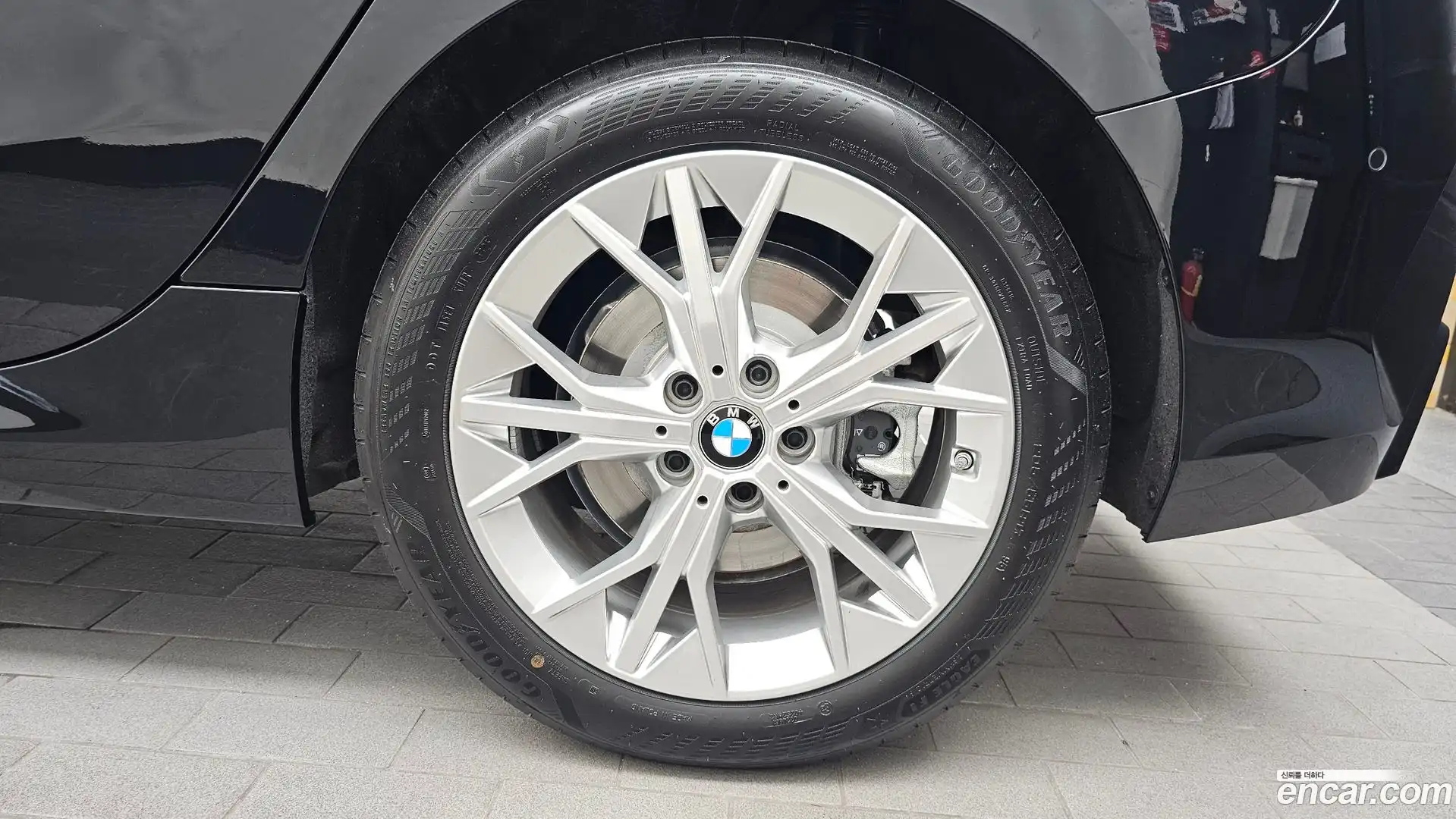 1-Series BMW 2025.6-OUTER-031