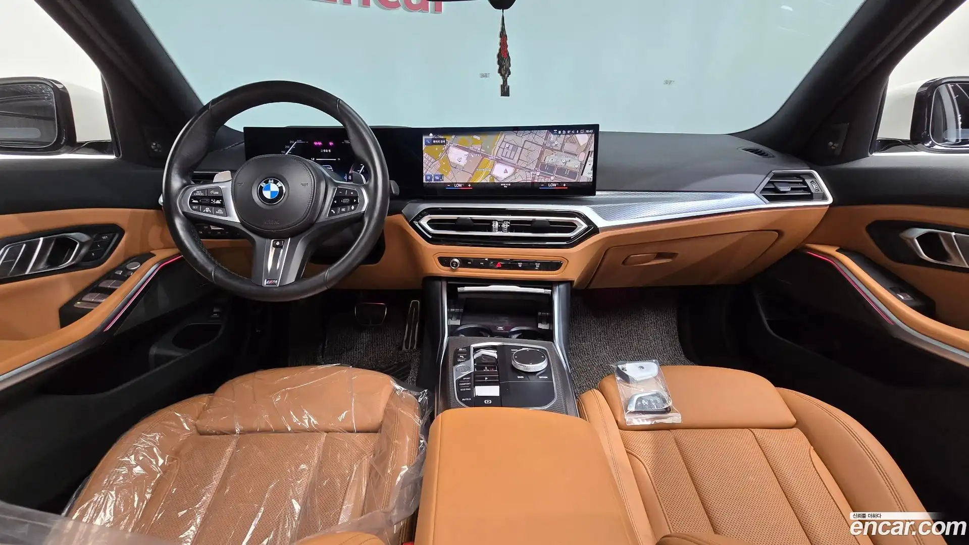 3-Series BMW 2023.8-INNER-007