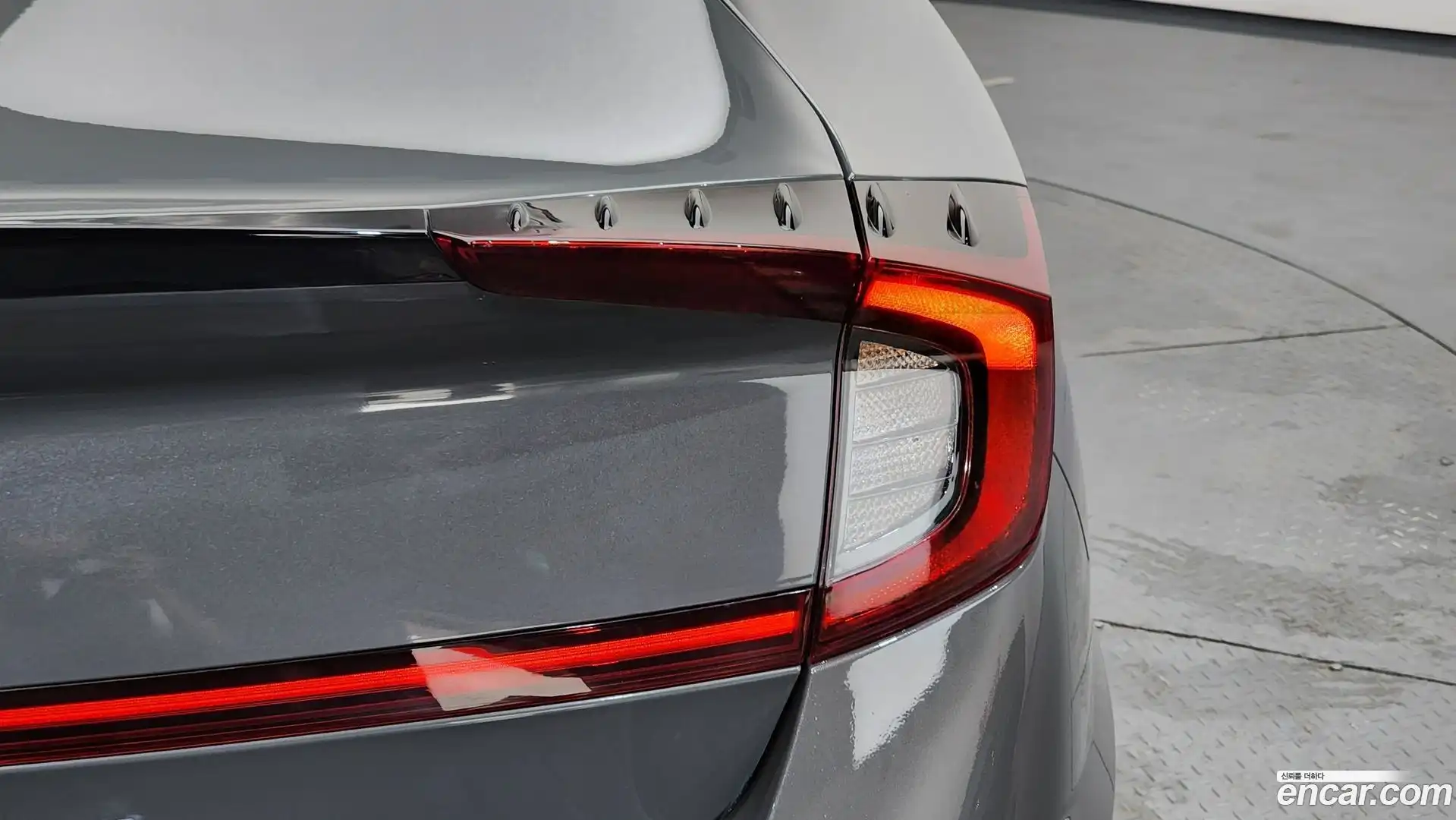 Sonata Hyundai 2022.0-OUTER-033