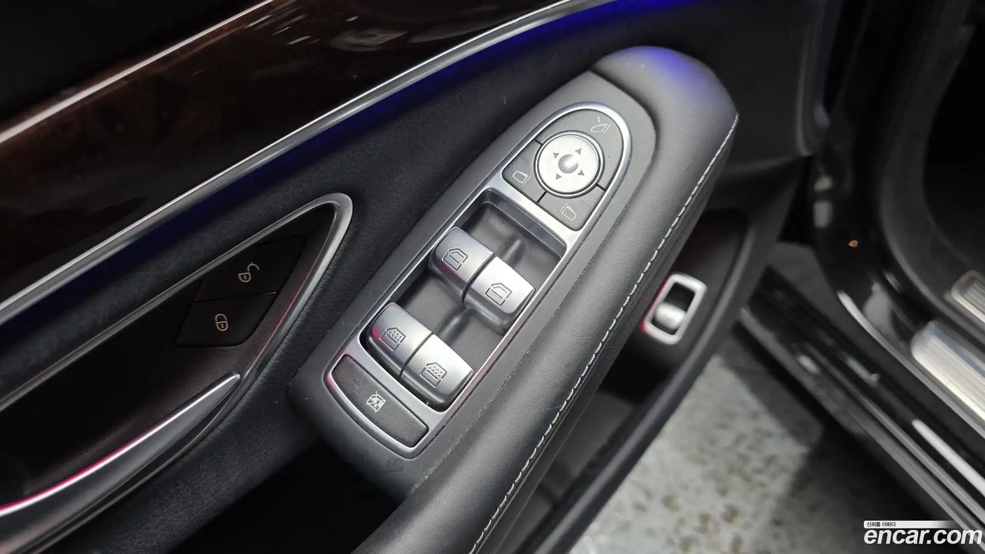 S-Class Mercedes-Benz 2017.9-OPTION-024