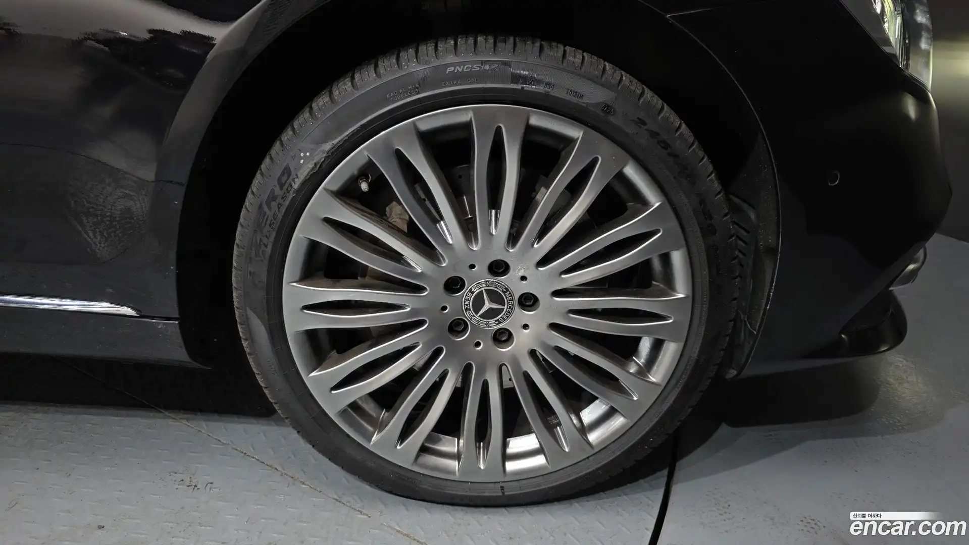 S-Class Mercedes-Benz 2017.9-OUTER-031
