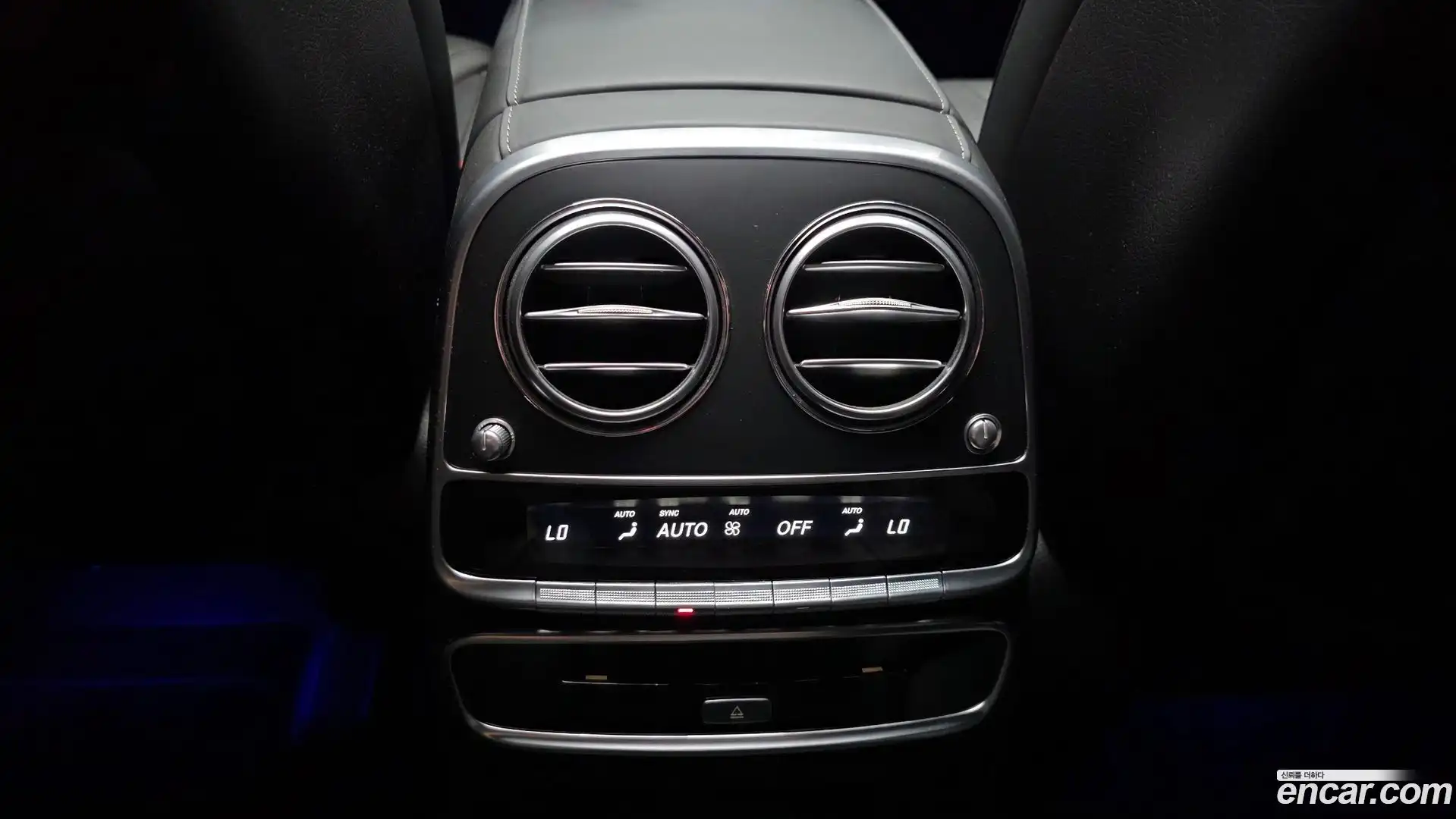 S-Class Mercedes-Benz 2017.9-OPTION-042