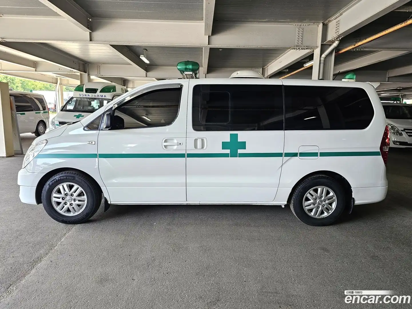 Starex Hyundai 2015.11-OUTER-003