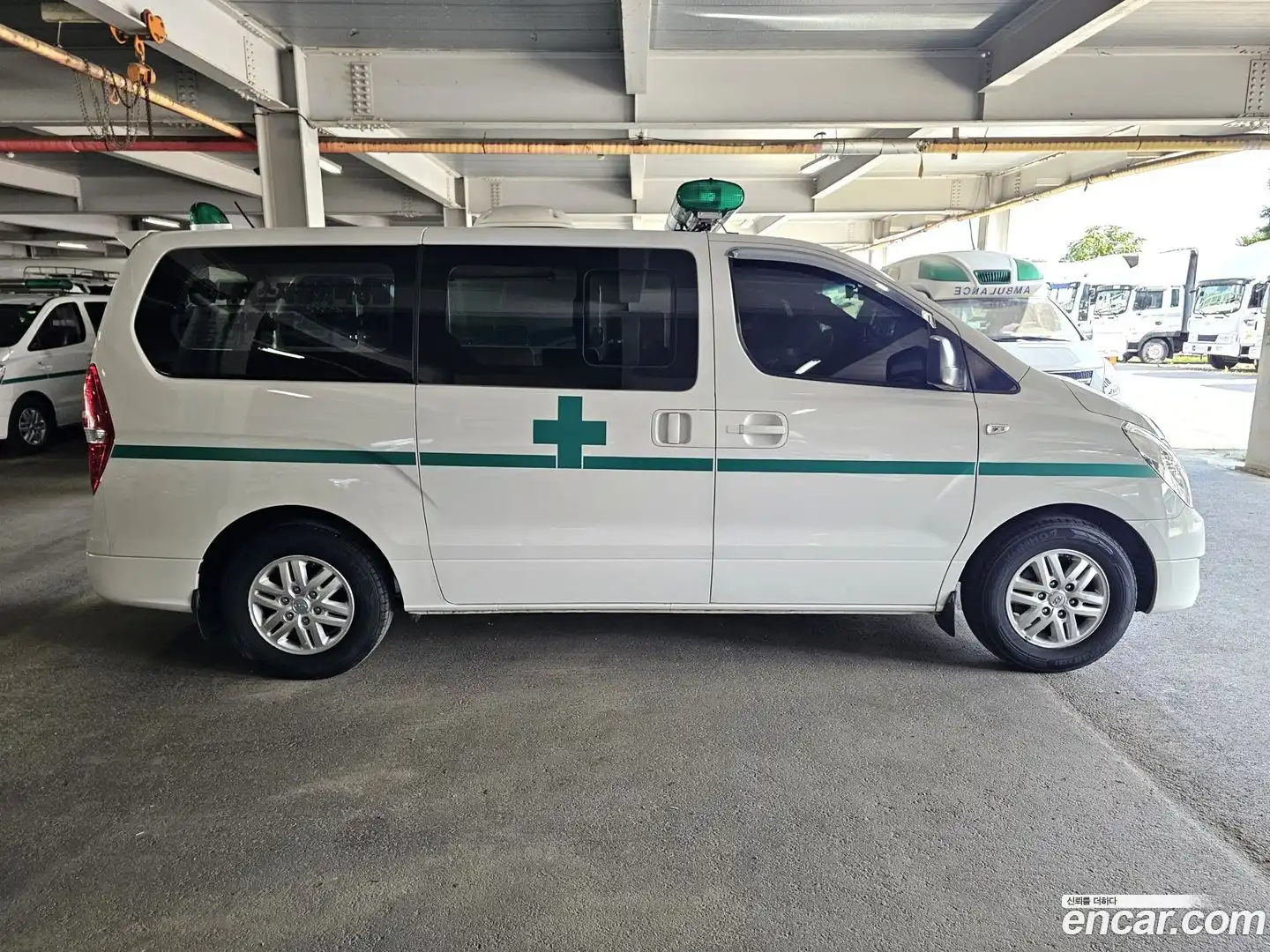 Starex Hyundai 2015.11-INNER-007