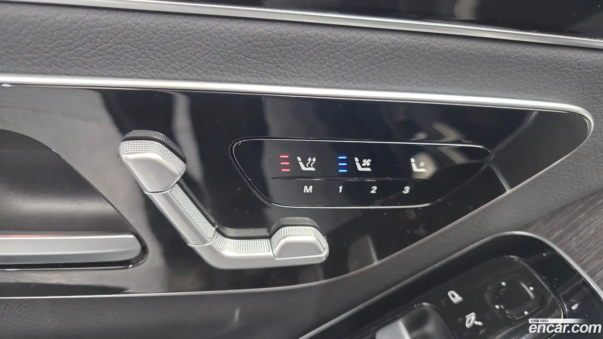 S-Class Mercedes-Benz 2021.4-OPTION-043