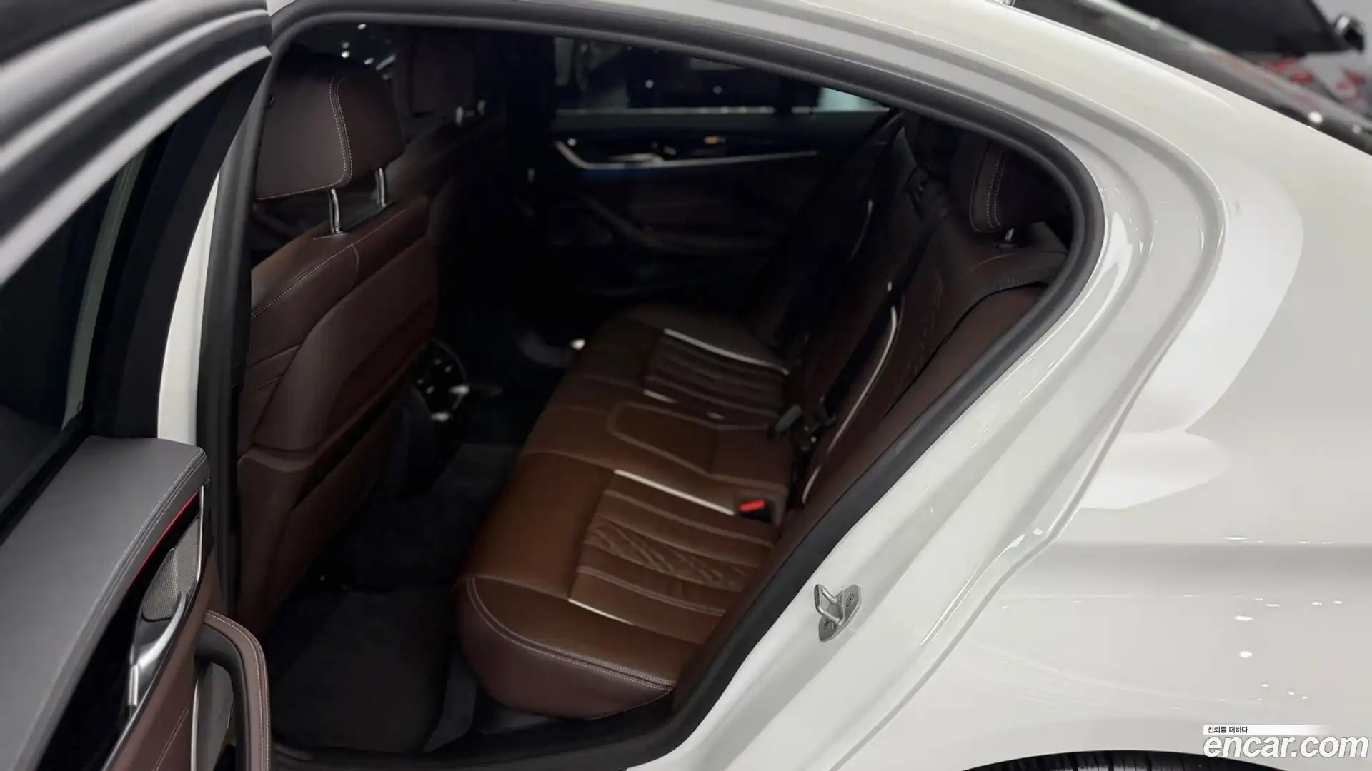 5-Series BMW 2021.5-OPTION-016