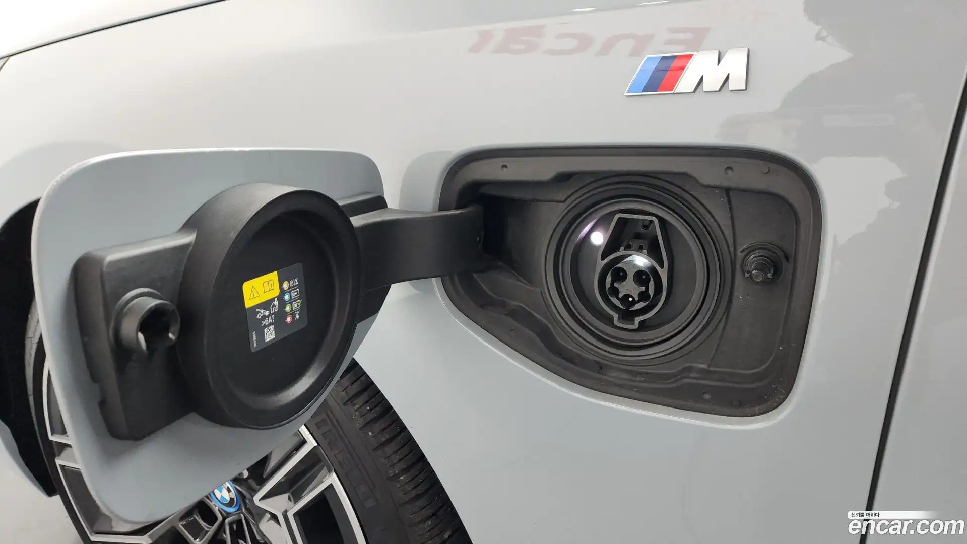 5-Series BMW 2025.5-OPTION-016