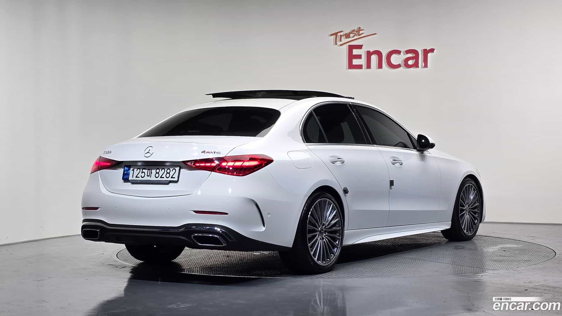 C-Class Mercedes-Benz 2023.0-OUTER-002