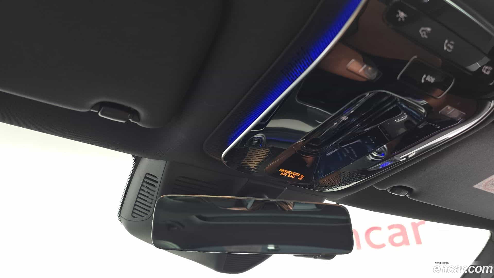 C-Class Mercedes-Benz 2023.0-OPTION-024