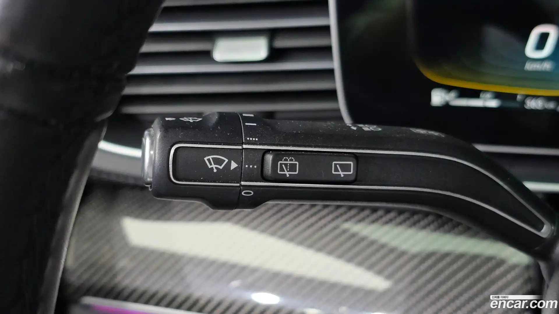 GLE-Class Mercedes-Benz 2022.5-OPTION-020